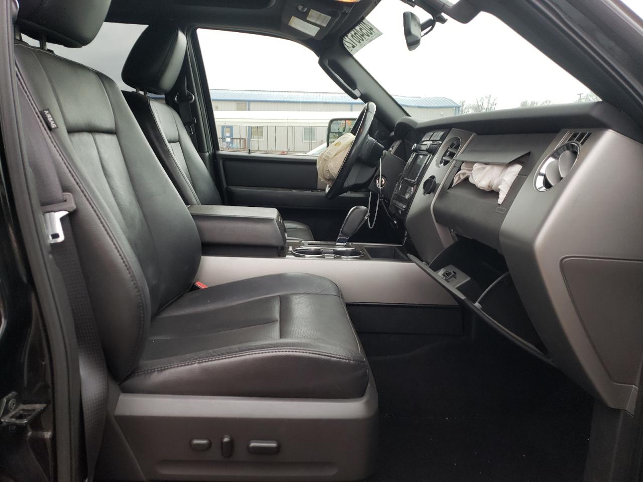 Photo 5 from auction – 2012 FORD EXPEDITION with VIN 1FMJU2A57CEF36039