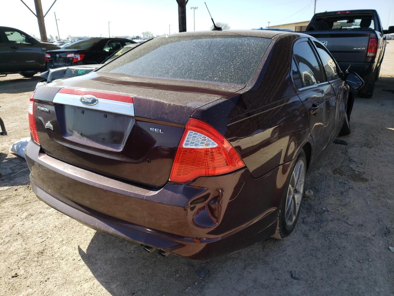 Photo 4 from auction – 2011 FORD FUSION SEL with VIN 3FAHP0JA7BR258045