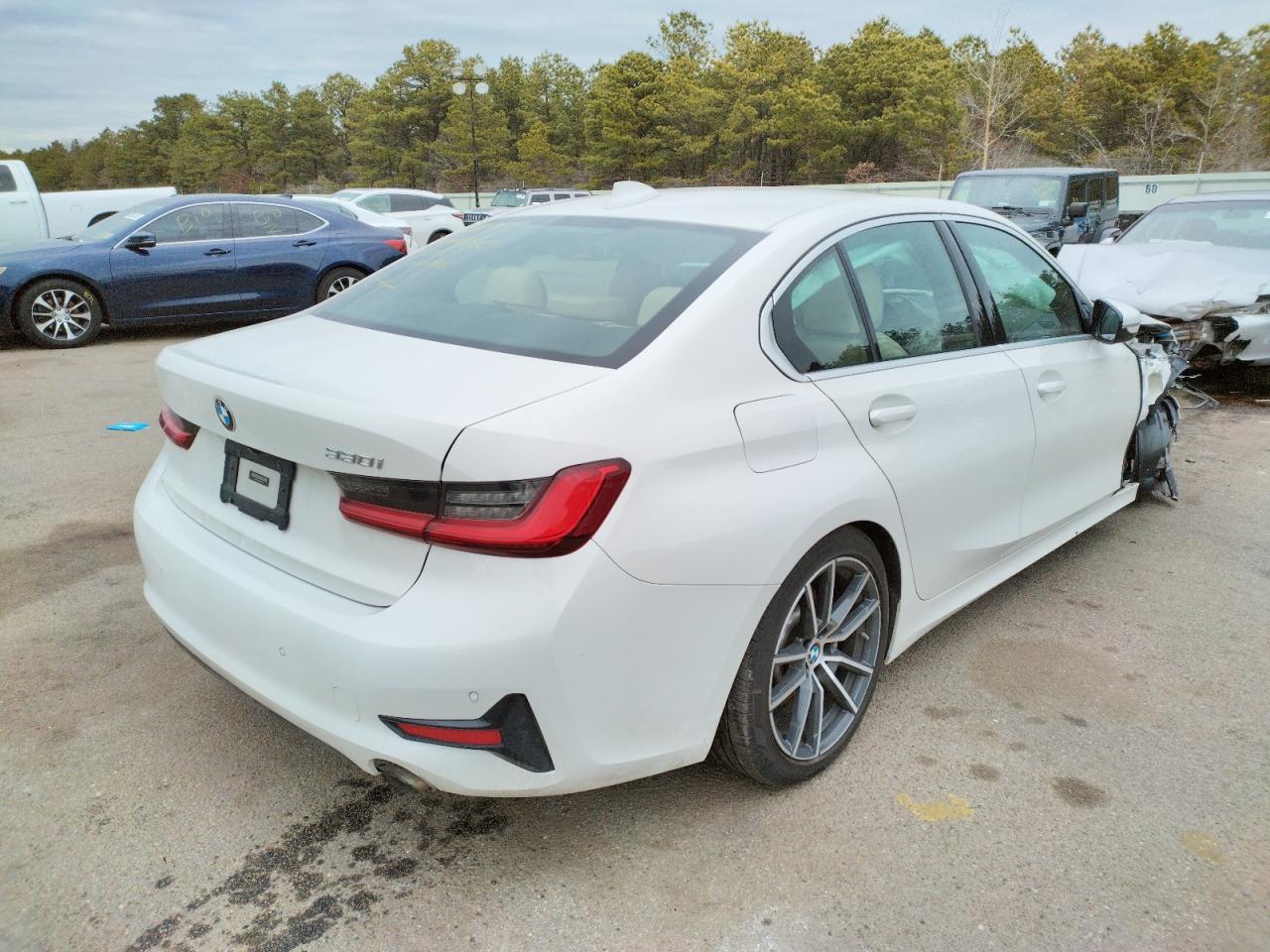 Photo 4 from auction – 2020 BMW 330I with VIN 3MW5R1J09L8B07572