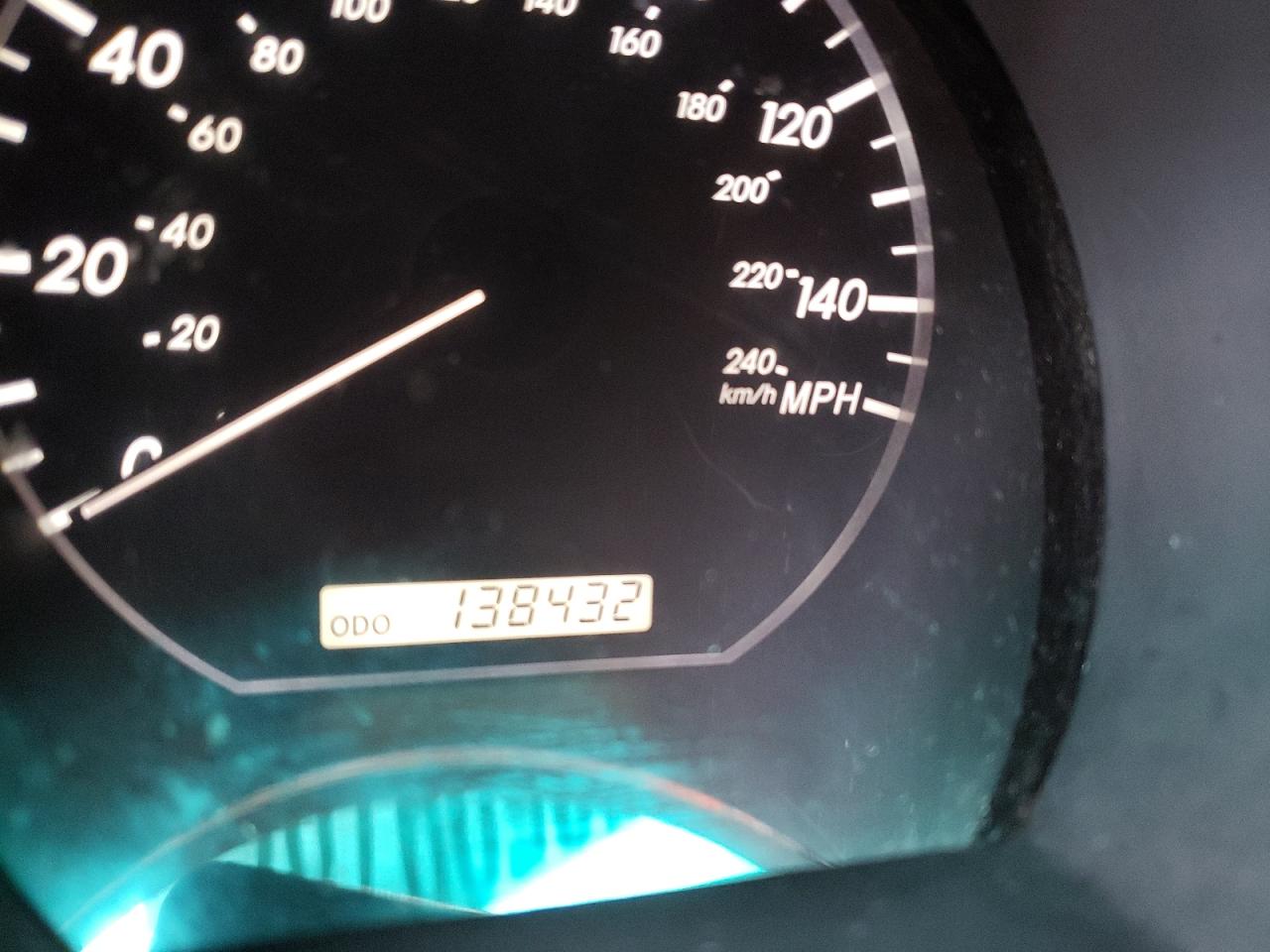 Photo 8 from auction – 2004 LEXUS RX 330 with VIN JTJGA31U640023753
