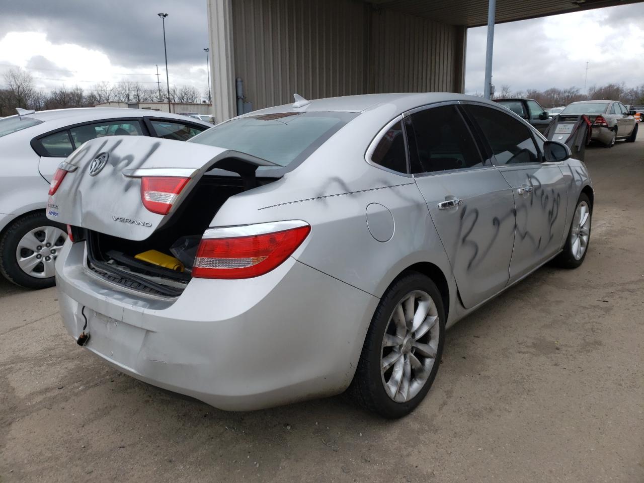 Photo 4 from auction – 2013 BUICK VERANO with VIN 1G4PP5SK0D4116640