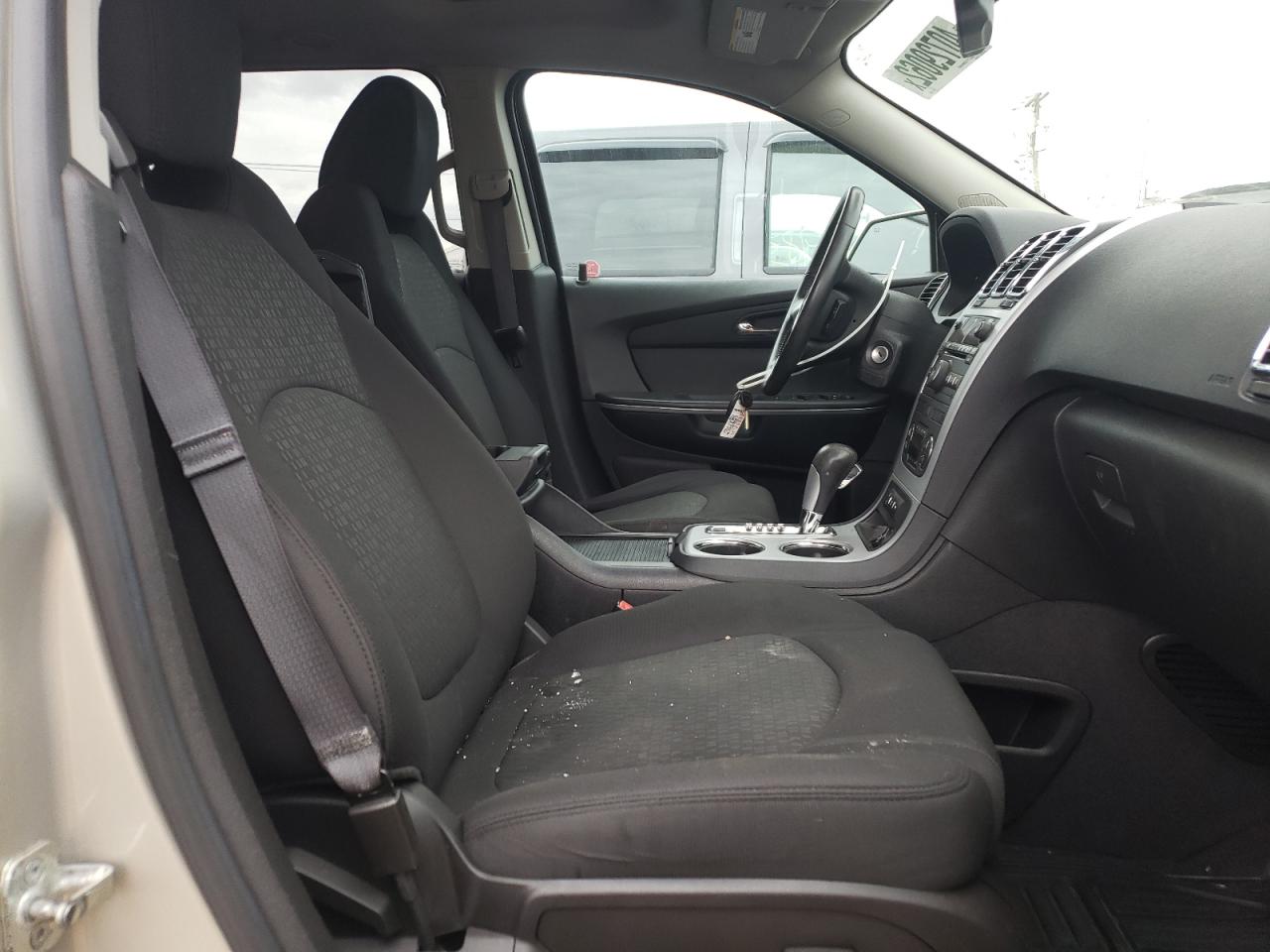 Photo 5 from auction – 2011 GMC ACADIA SLE with VIN 1GKKVPED7BJ166130