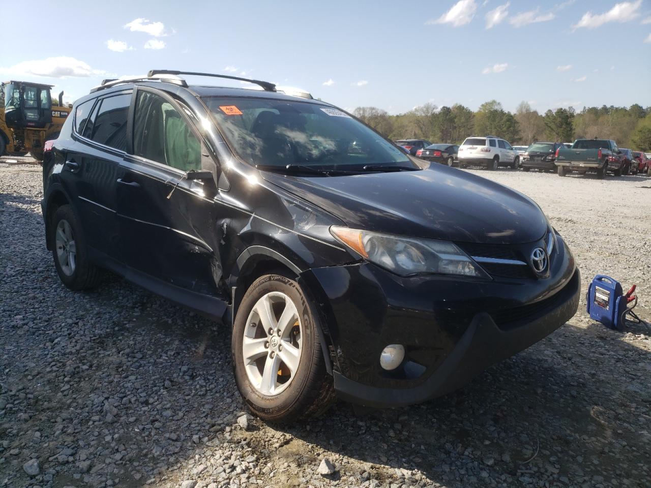 TOYOTA RAV4 XLE 2013 with VIN 2T3WFREV5DW057197 - Photo from auction