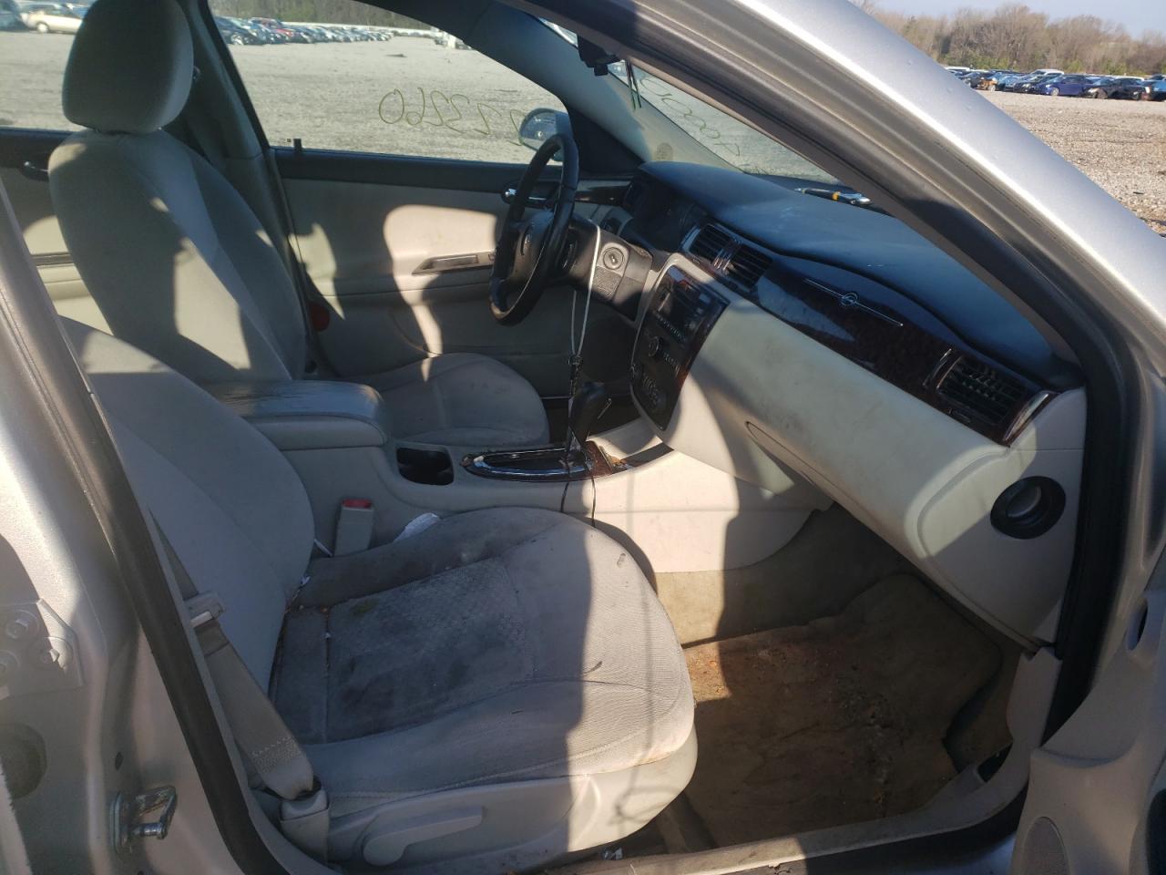 Photo 5 from auction – 2012 CHEVROLET IMPALA LT with VIN 2G1WB5E32C1126933