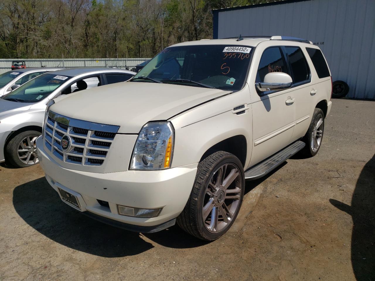 Photo 2 from auction – 2007 CADILLAC ESCALADE L with VIN 1GYFK63897R355760