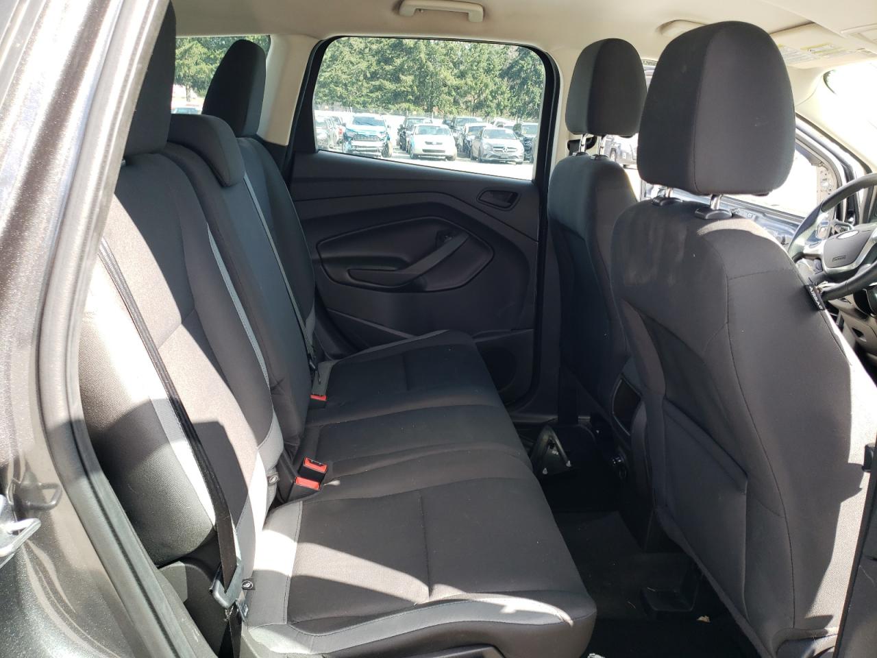 Photo 6 from auction – 2015 FORD ESCAPE S with VIN 1FMCU0F77FUA09488