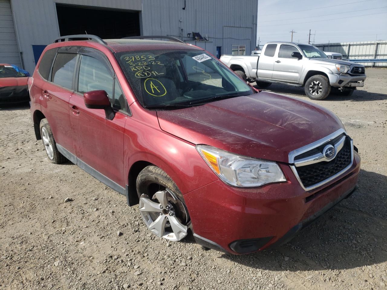 SUBARU FORESTER 2 2015 with VIN JF2SJAFC0FH569326 - Photo from auction