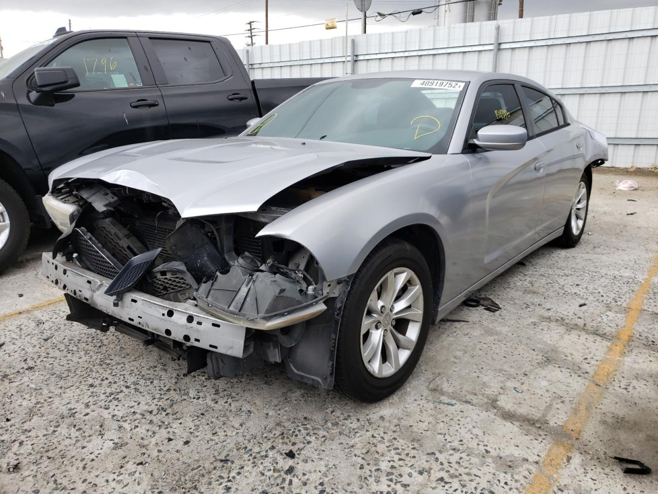 Photo 2 from auction – 2014 DODGE CHARGER SE with VIN 2C3CDXBGXEH170748