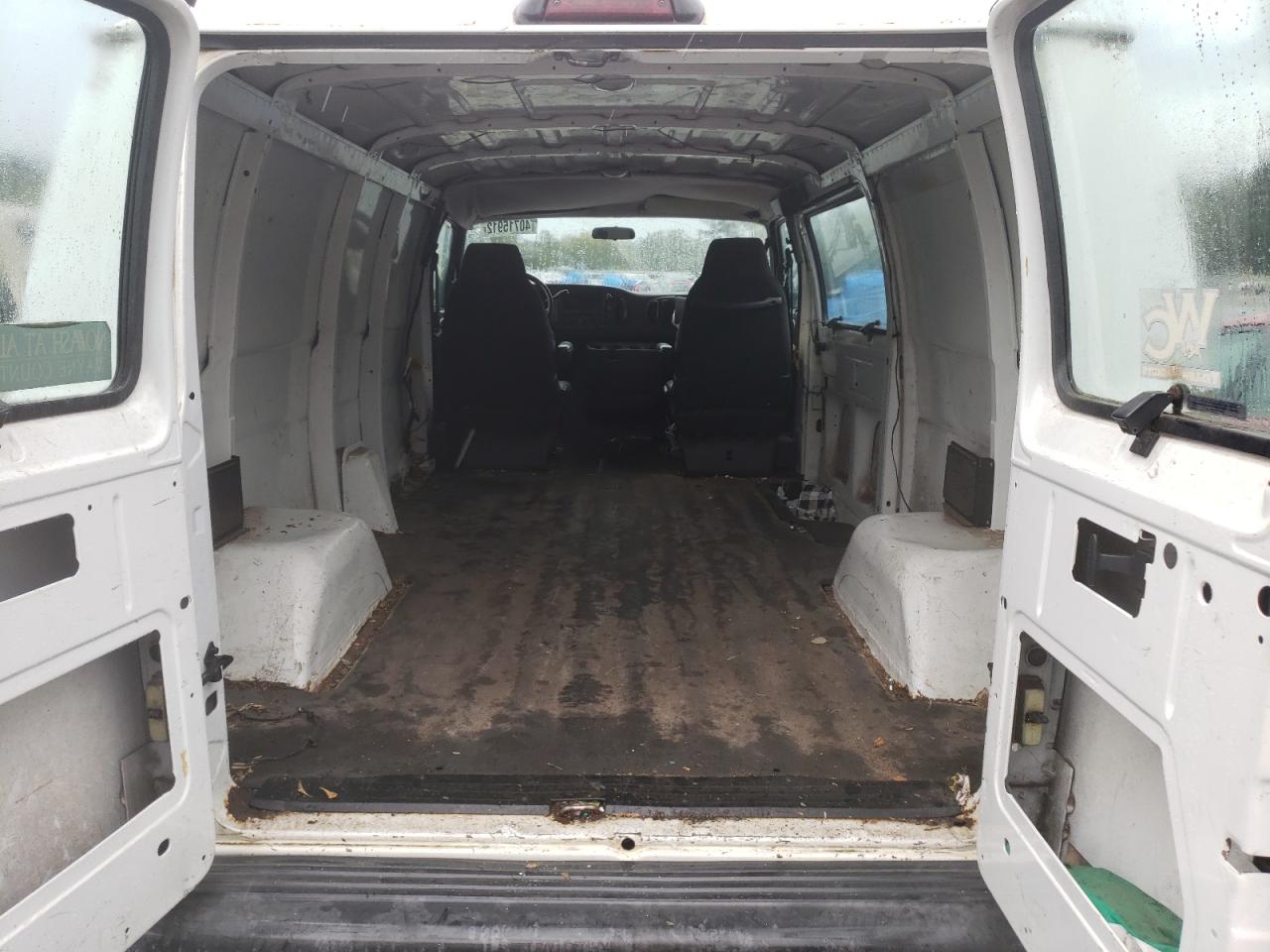 Photo 6 from auction – 2001 DODGE RAM VAN B1 with VIN 2B7HB11Y01K514311