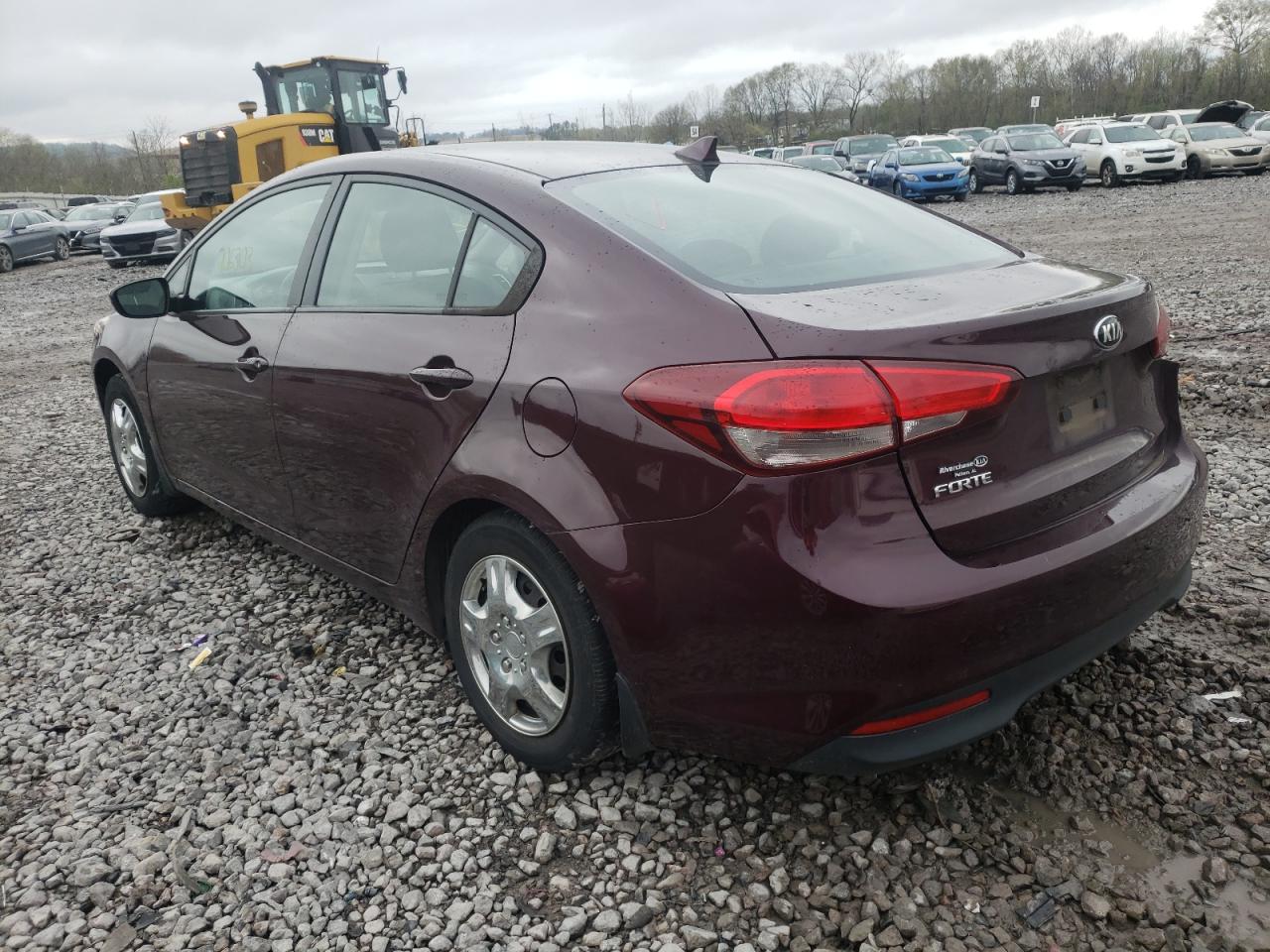 Photo 3 from auction – 2017 KIA FORTE LX with VIN 3KPFK4A78HE076978