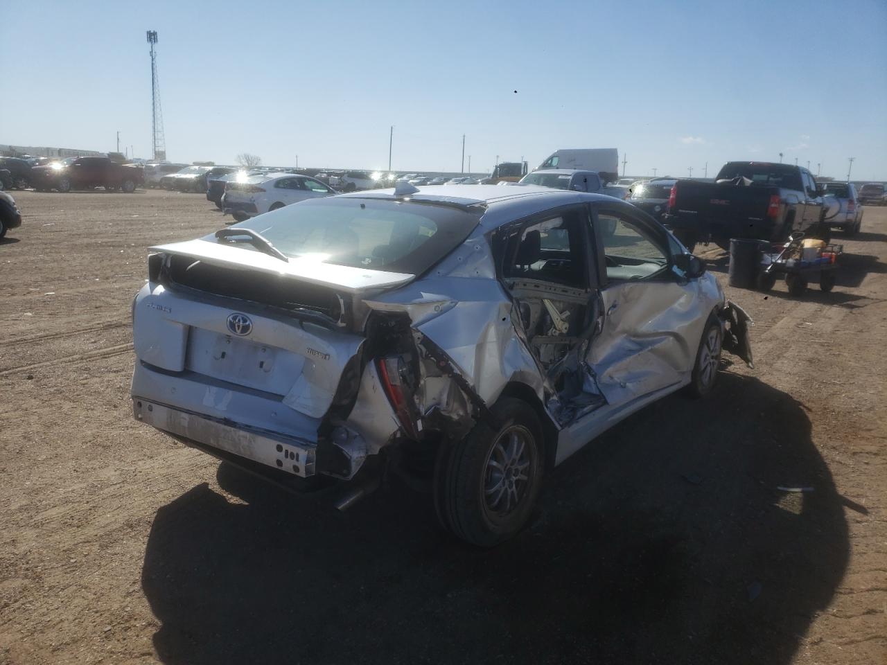 Photo 4 from auction – 2018 TOYOTA PRIUS with VIN JTDKBRFU8J3602730