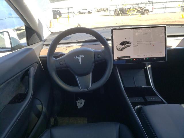 Photo 10 from auction – 2020 TESLA MODEL Y with VIN 5YJYGDEE3LF026477