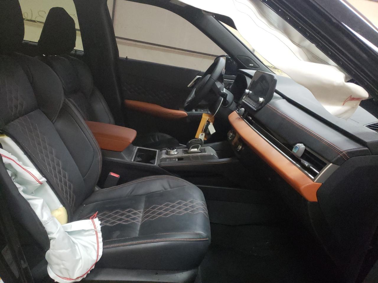 Photo 5 from auction – 2022 MITSUBISHI OUTLANDER with VIN JA4J4VA82NZ005286