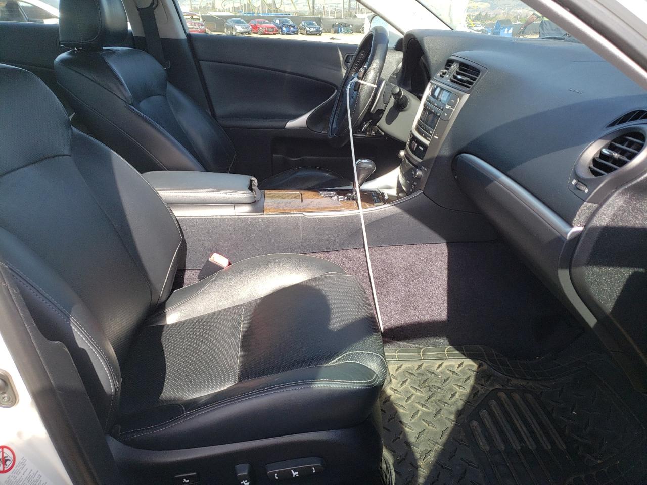 Photo 5 from auction – 2011 LEXUS IS 250 with VIN JTHBF5C25B5152491