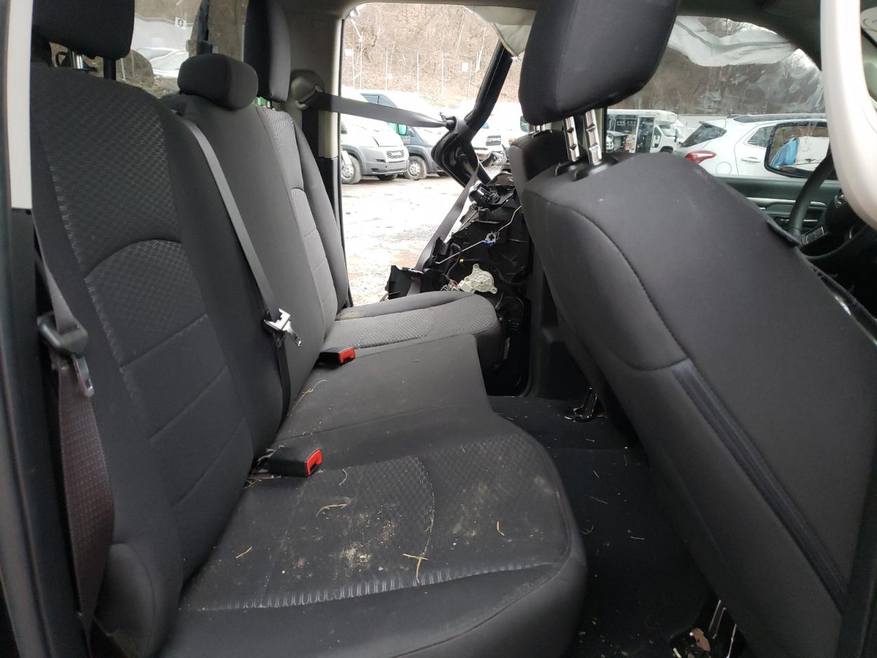 Photo 6 from auction – 2019 RAM 1500 CLASS with VIN 1C6RR7GG6KS693003