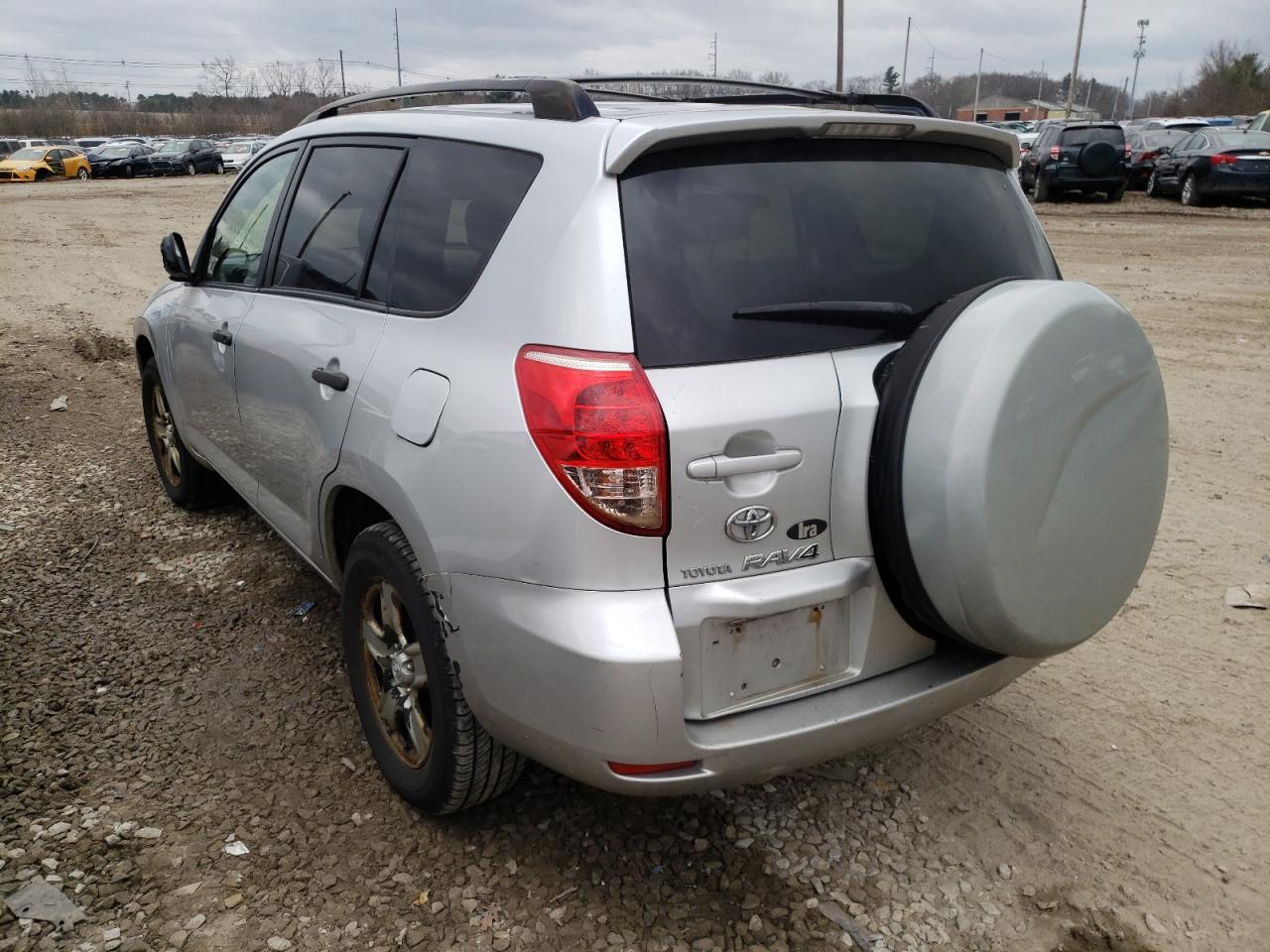 Photo 3 from auction – 2007 TOYOTA RAV4 with VIN JTMBD33V676042086