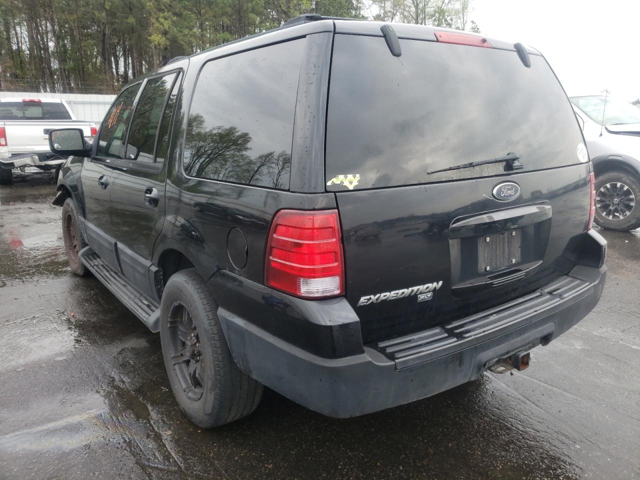 Zdjęcie 3 z aukcji – 2003 FORD EXPEDITION z VIN 1FMRU15W83LC19110
