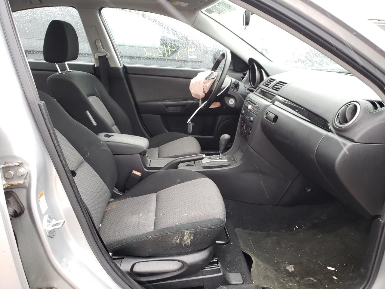 Photo 5 from auction – 2006 MAZDA 3 I with VIN JM1BK32F061471350