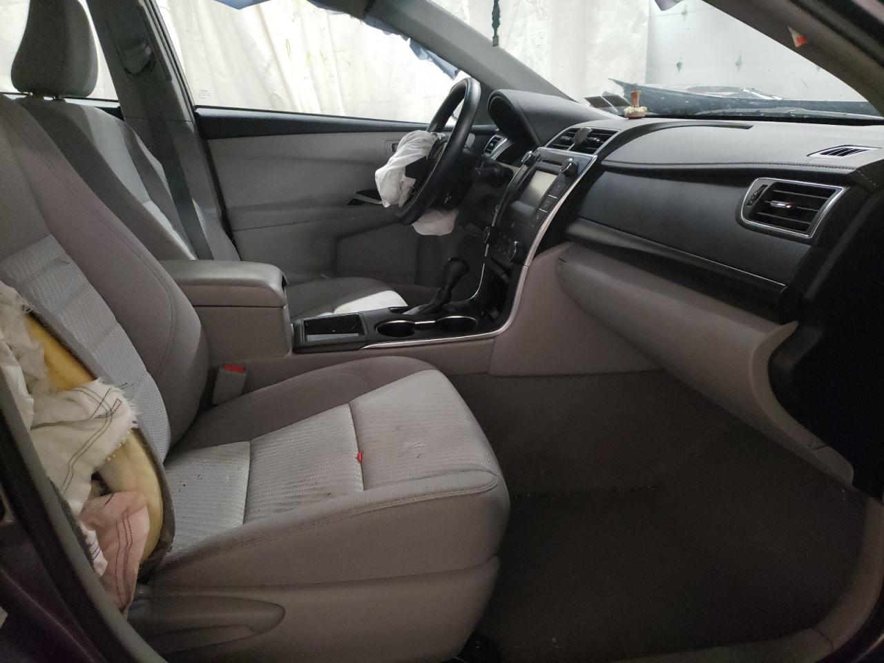 Photo 5 from auction – 2016 TOYOTA CAMRY LE with VIN 4T4BF1FKXGR577287