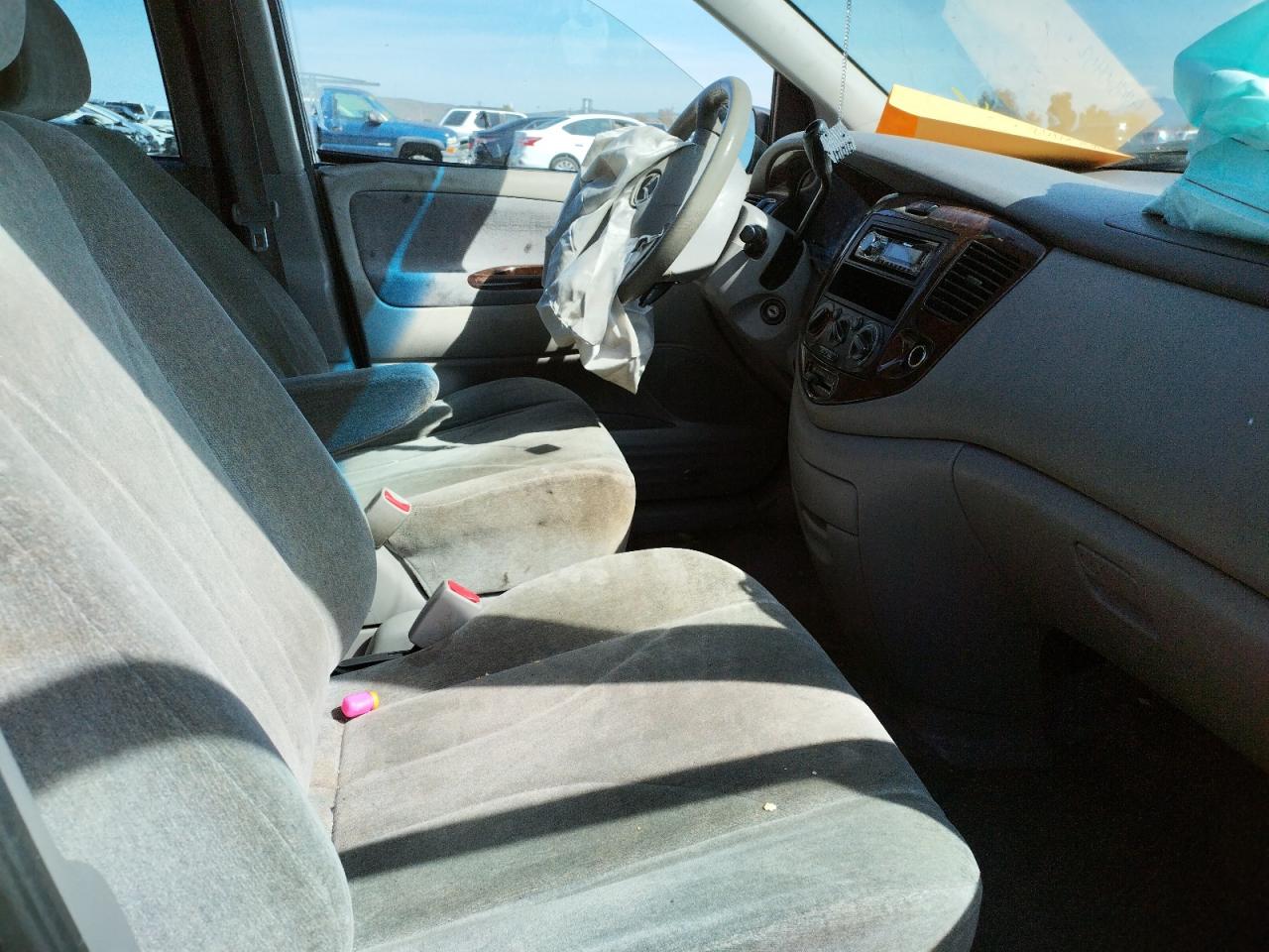Photo 5 from auction – 2000 MAZDA MPV WAGON with VIN JM3LW28G2Y0110351