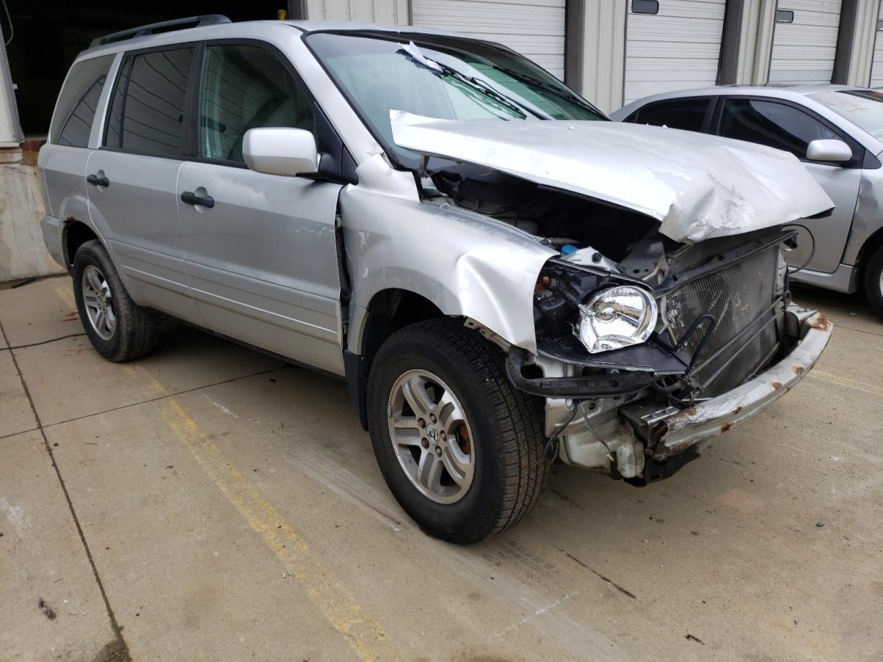 HONDA PILOT EX 2005 with VIN 2HKYF18485H540902 - Photo from auction