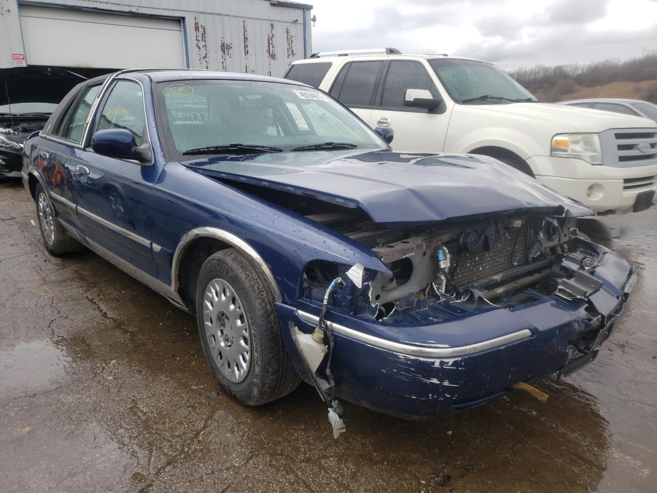 Photo 1 from auction – 2004 MERCURY GRAND MARQ with VIN 2MEFM74W34X635936
