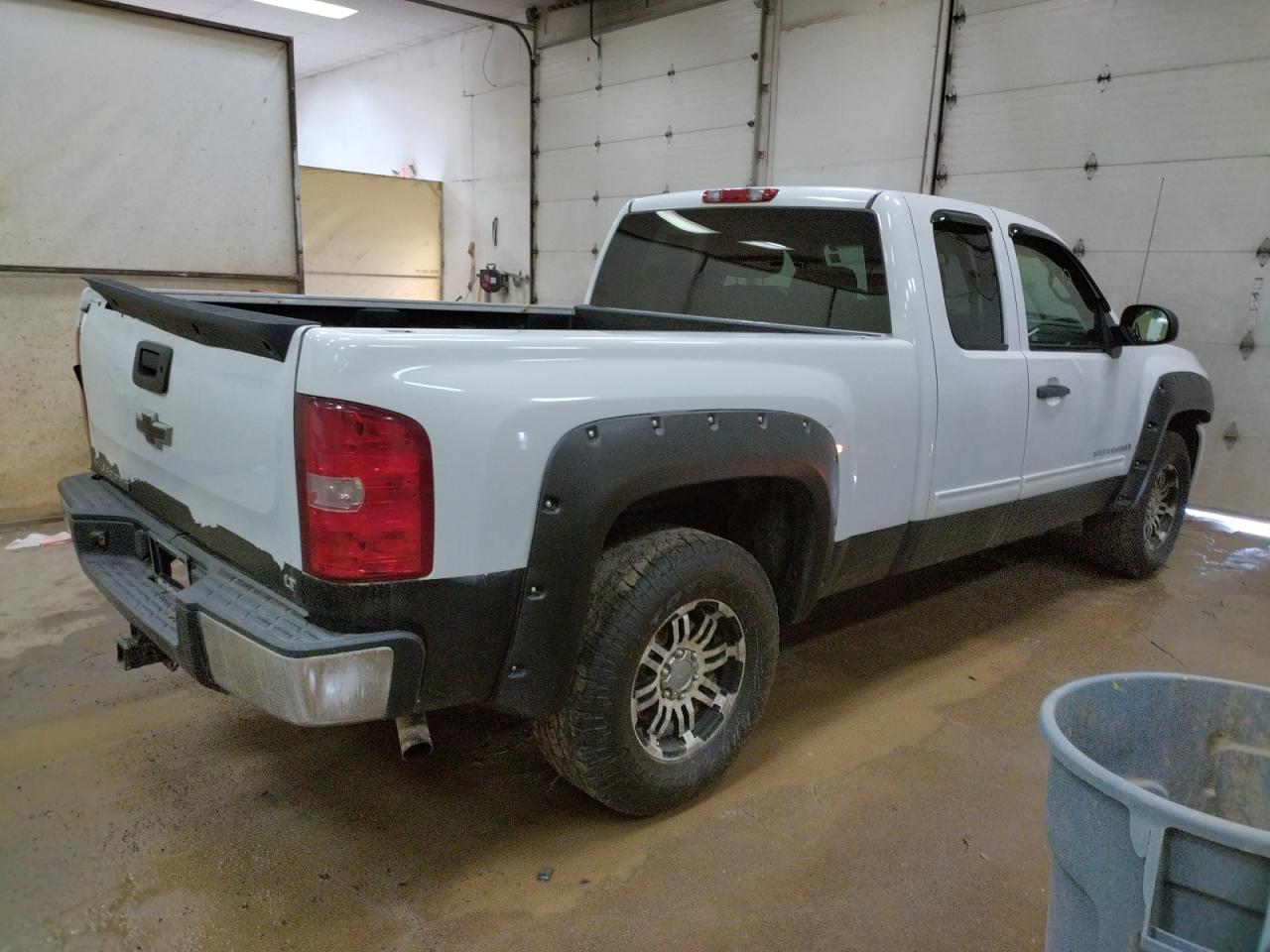 Photo 4 from auction – 2009 CHEVROLET SILVERADO with VIN 1GCEK29019Z111454