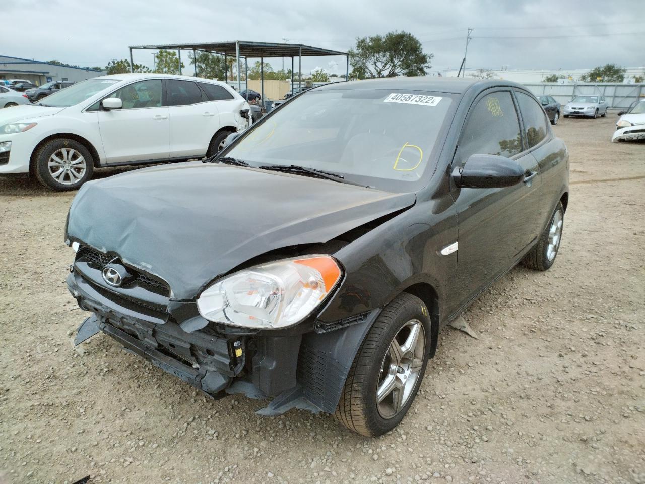 Photo 2 from auction – 2009 HYUNDAI ACCENT GS with VIN KMHCM36C09U136702