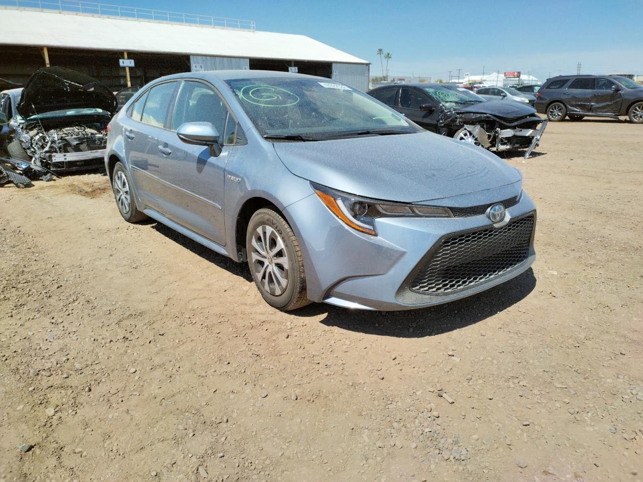 TOYOTA COROLLA LE 2021 with VIN JTDEAMDE1MJ031404 - Photo from auction