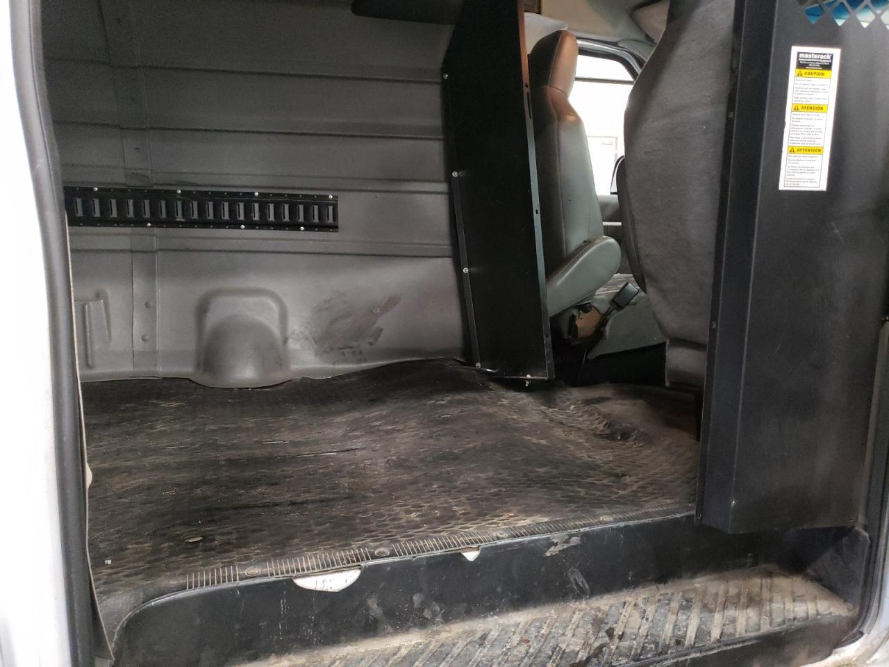 Photo 6 from auction – 2011 FORD ECONOLINE with VIN 1FTNS2EW0BDA15084