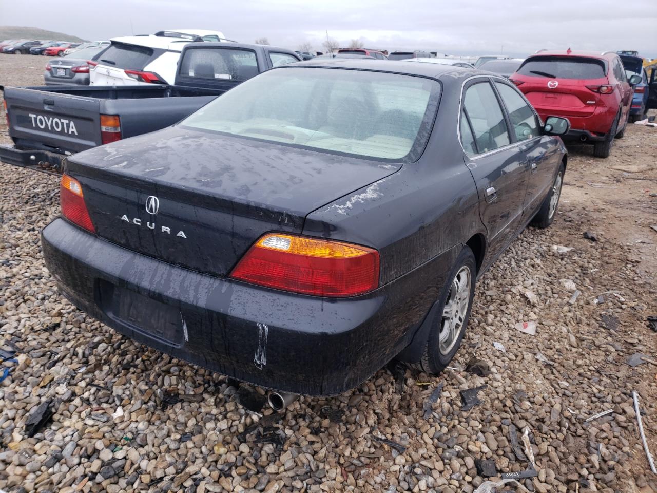 Photo 4 from auction – 2000 ACURA 3.2TL with VIN 19UUA5664YA046316