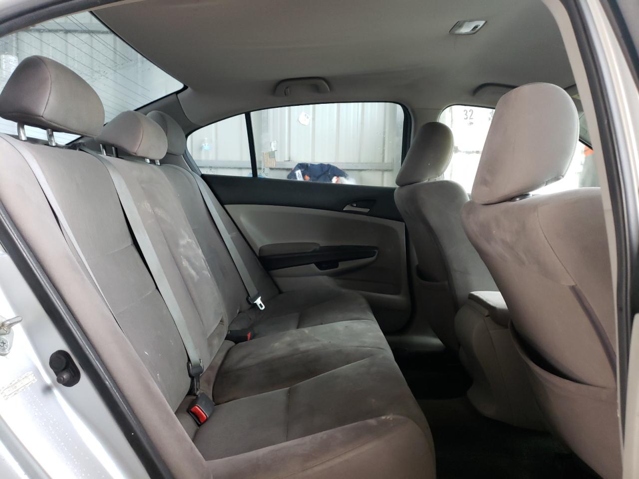 Photo 6 from auction – 2012 HONDA ACCORD LX with VIN 1HGCP2F33CA161058