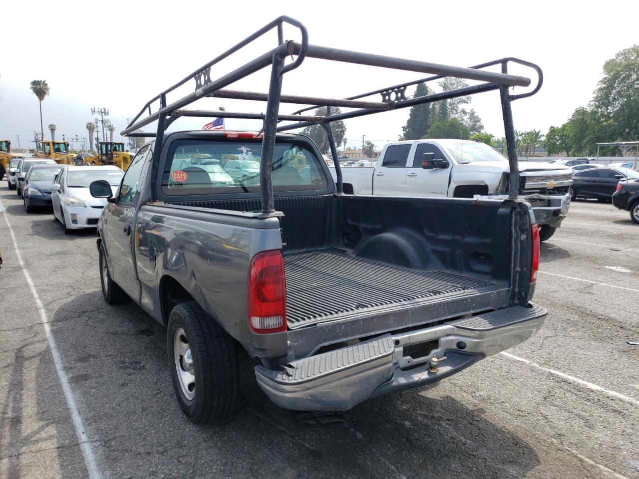 Фото 3 с аукциона – 2003 FORD F150 с VIN 1FTRF17263NA73478