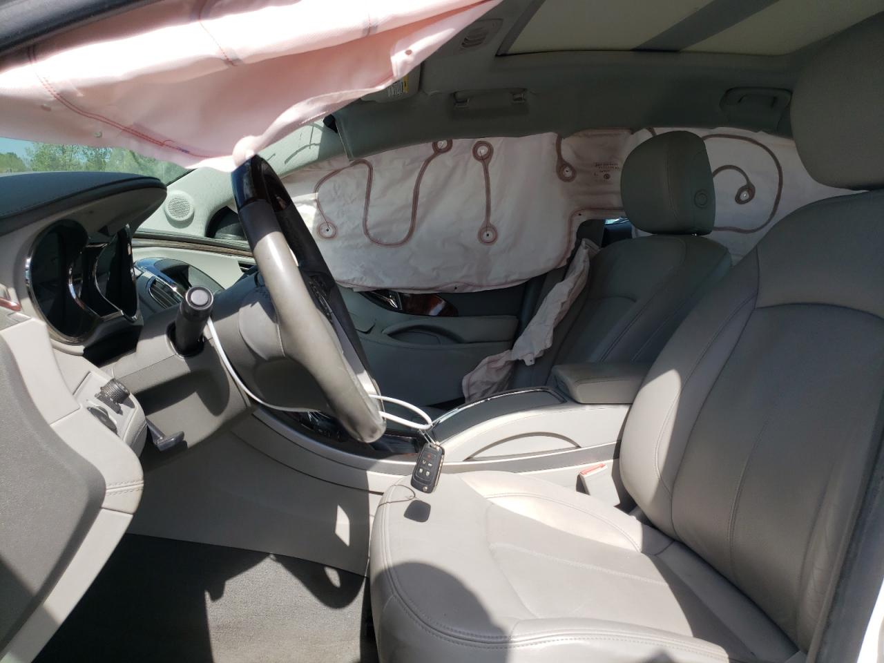 Photo 5 from auction – 2012 BUICK LACROSSE T with VIN 1G4GJ5E32CF135246