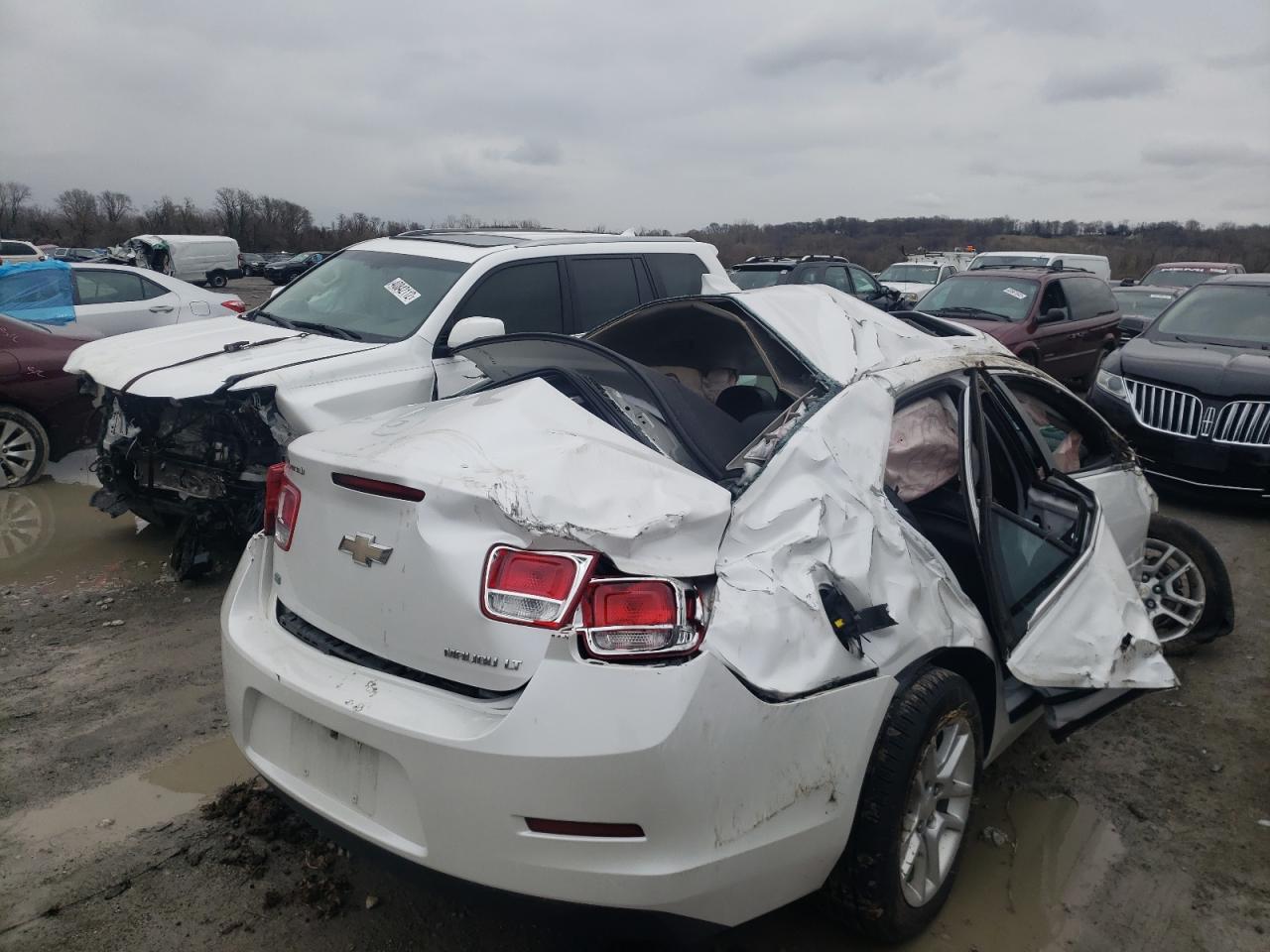 Photo 10 from auction – 2015 CHEVROLET MALIBU 1LT with VIN 1G11C5SL5FF186116