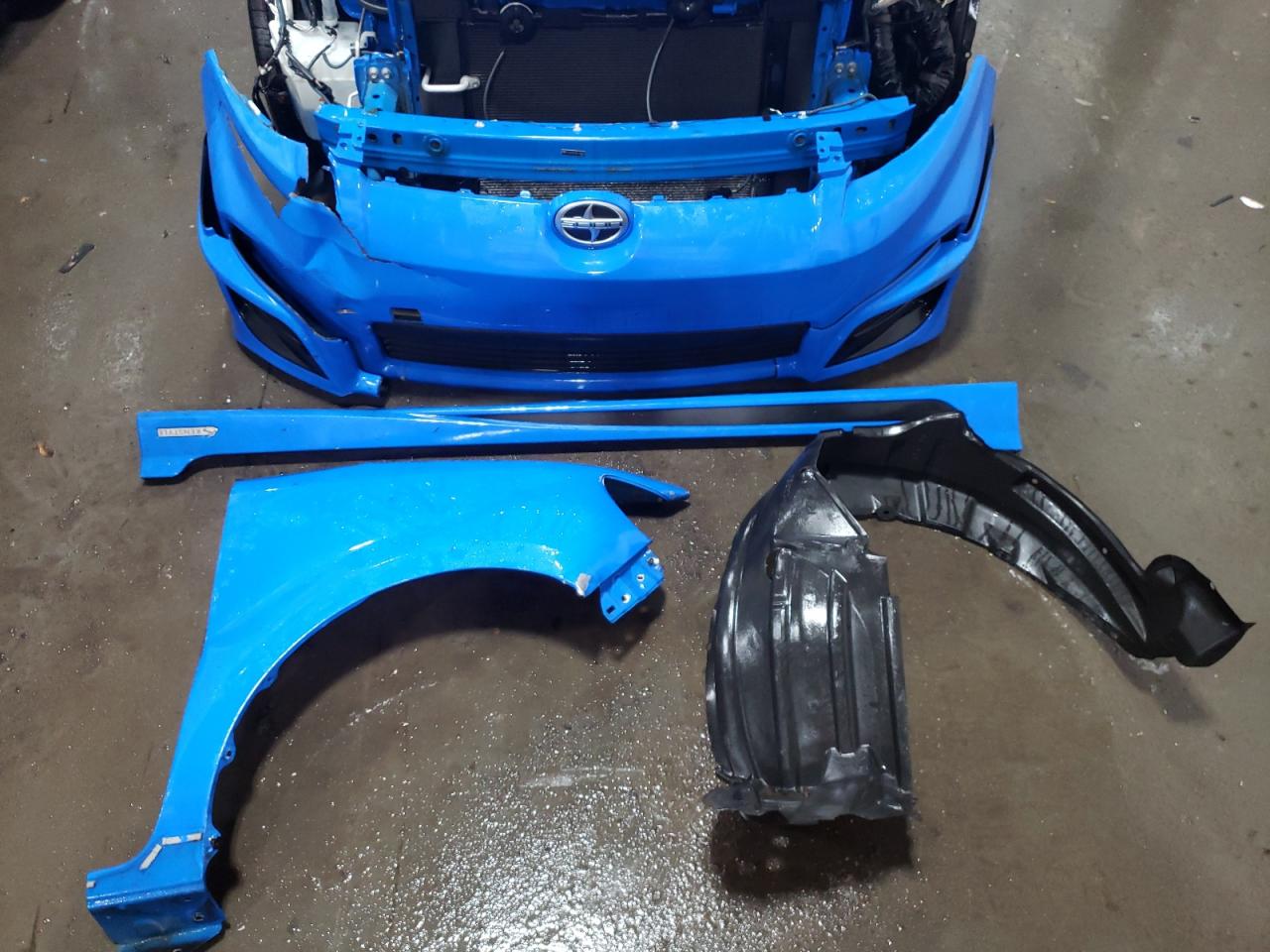 Photo 9 from auction – 2011 TOYOTA SCION XB with VIN JTLZE4FE4B1135387