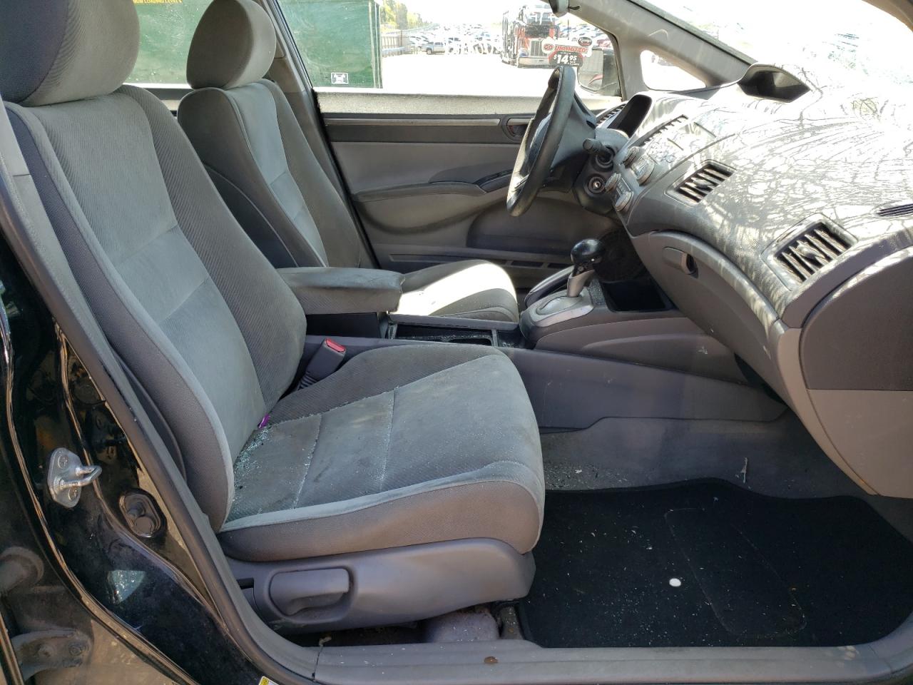 Photo 5 from auction – 2009 HONDA CIVIC EX with VIN 2HGFA168X9H532425