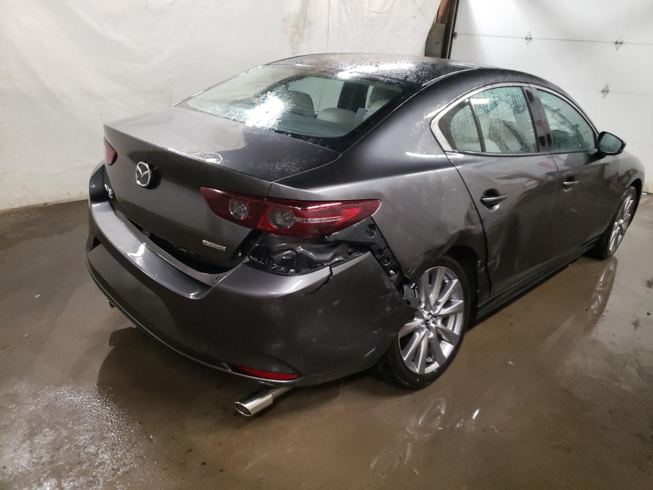 Photo 4 from auction – 2020 MAZDA 3 SELECT with VIN JM1BPBCM3L1163044