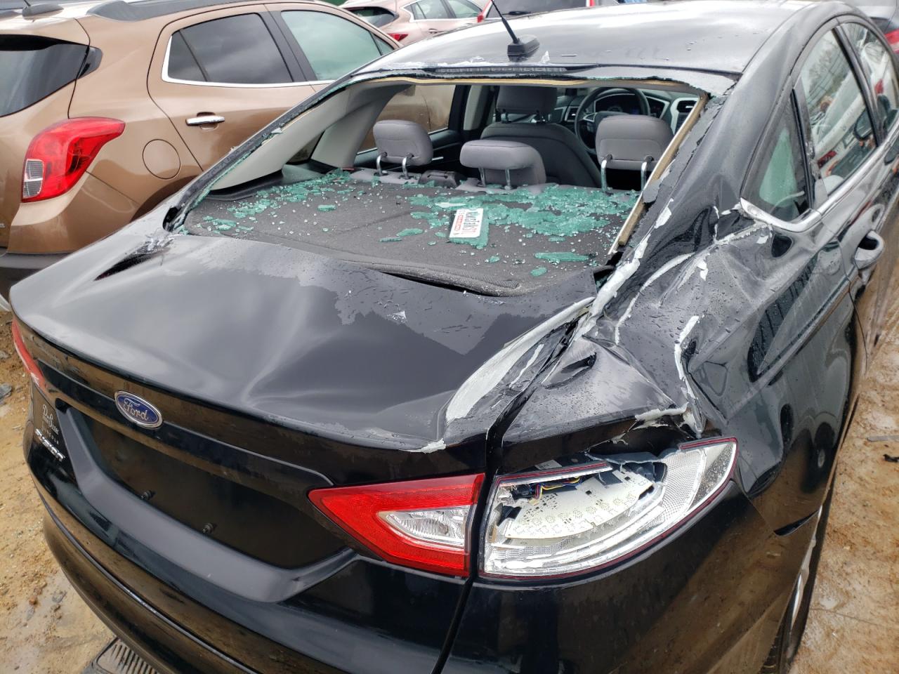 Photo 9 from auction – 2016 FORD FUSION S with VIN 1FA6P0G7XG5116088