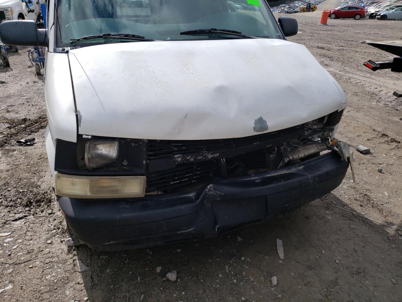 Photo 9 from auction – 1999 CHEVROLET ASTRO with VIN 1GCDM19W3XB117279