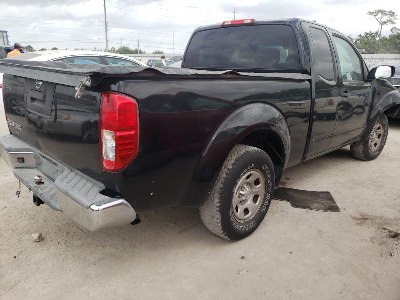 Photo 4 from auction – 2015 NISSAN FRONTIER S with VIN 1N6BD0CT8FN732856