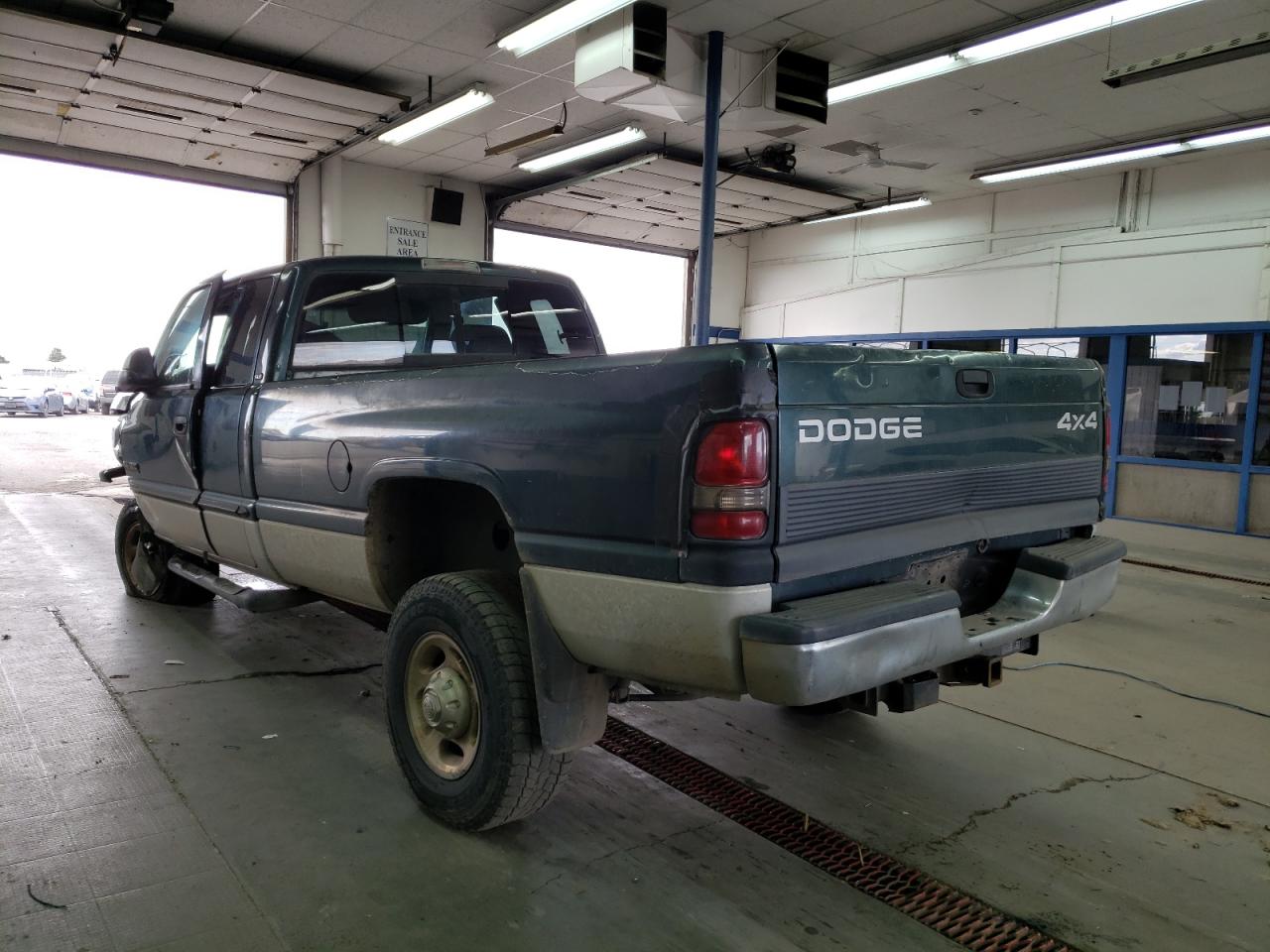 Photo 3 from auction – 2001 DODGE RAM 2500 with VIN 3B7KF23671G231445