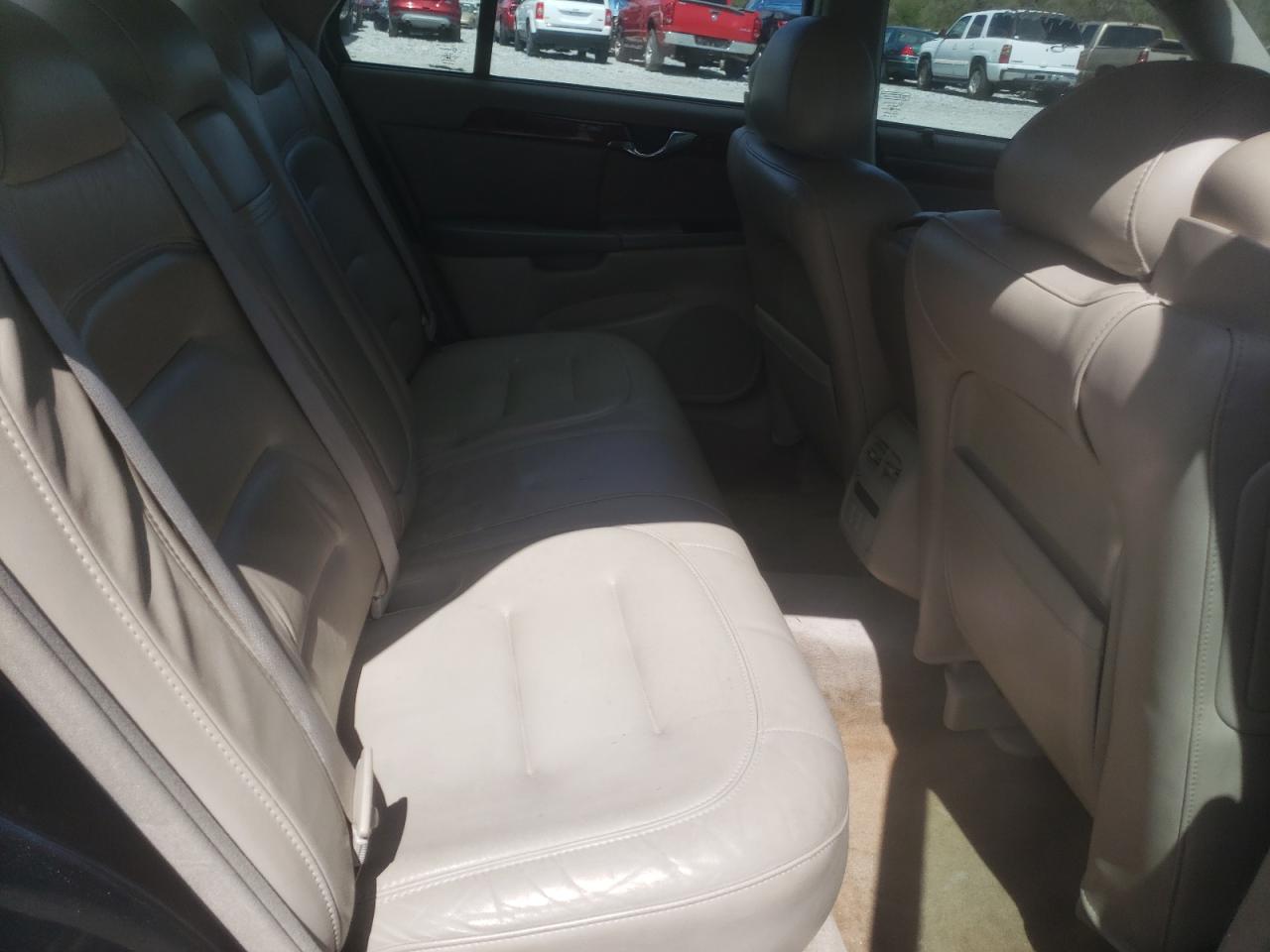 Photo 6 from auction – 2003 CADILLAC DEVILLE with VIN 1G6KD54Y73U217104