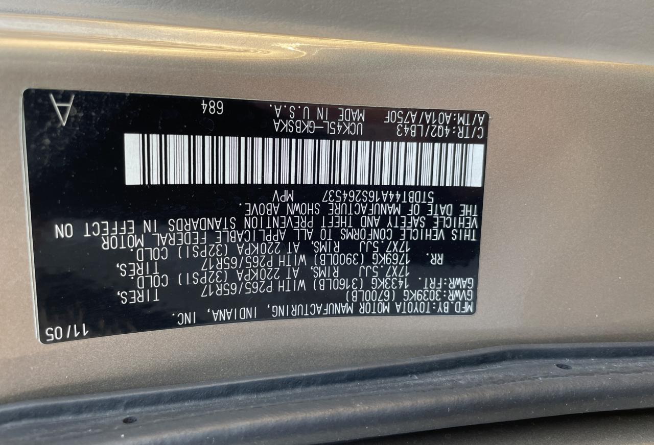 Photo 10 from auction – 2006 TOYOTA SEQUOIA SR with VIN 5TDBT44A16S264537