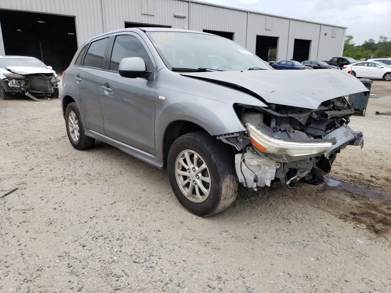 Photo 1 from auction – 2012 MITSUBISHI OUTLANDER with VIN JA4AP3AU6CZ004177