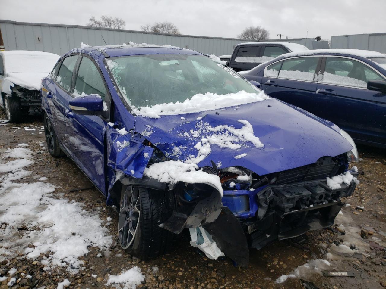 FORD FOCUS SE 2013 with VIN 1FADP3F27DL105104 - Photo from auction