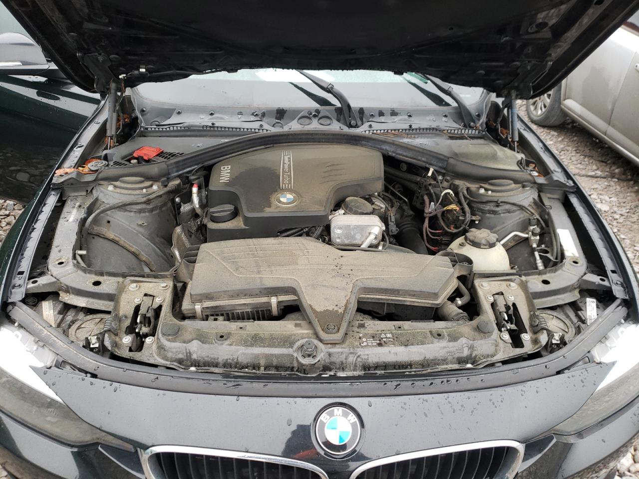 Photo 7 from auction – 2012 BMW 328 I with VIN WBA3A5C57CF340498