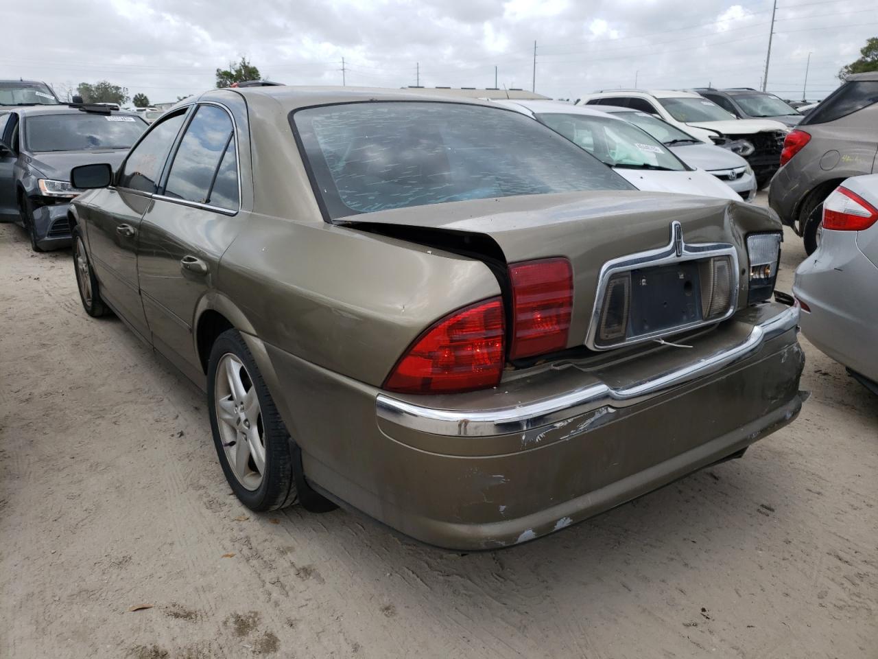 Photo 3 from auction – 2002 LINCOLN LS with VIN 1LNHM87A42Y703296
