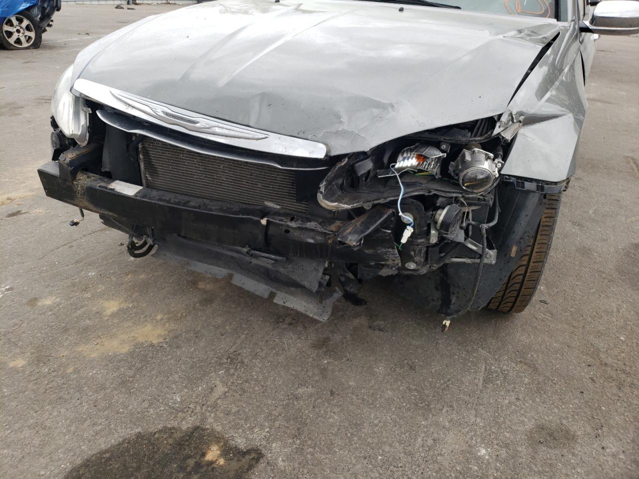 Photo 9 from auction – 2013 CHRYSLER 300 LIMITE with VIN 1C3CCBCG9DN738854
