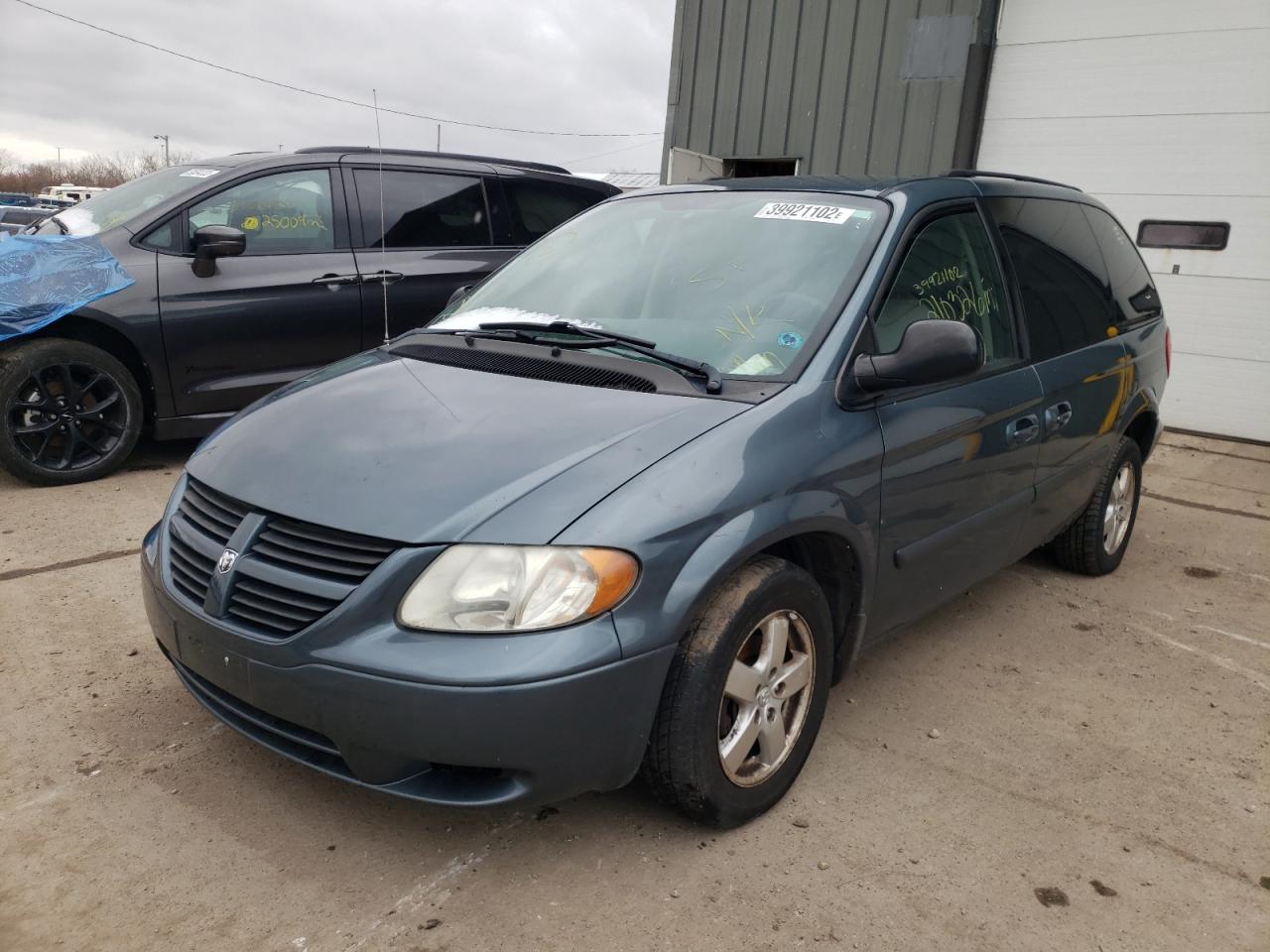 Photo 2 from auction – 2006 DODGE CARAVAN SX with VIN 1D4GP45R46B649289